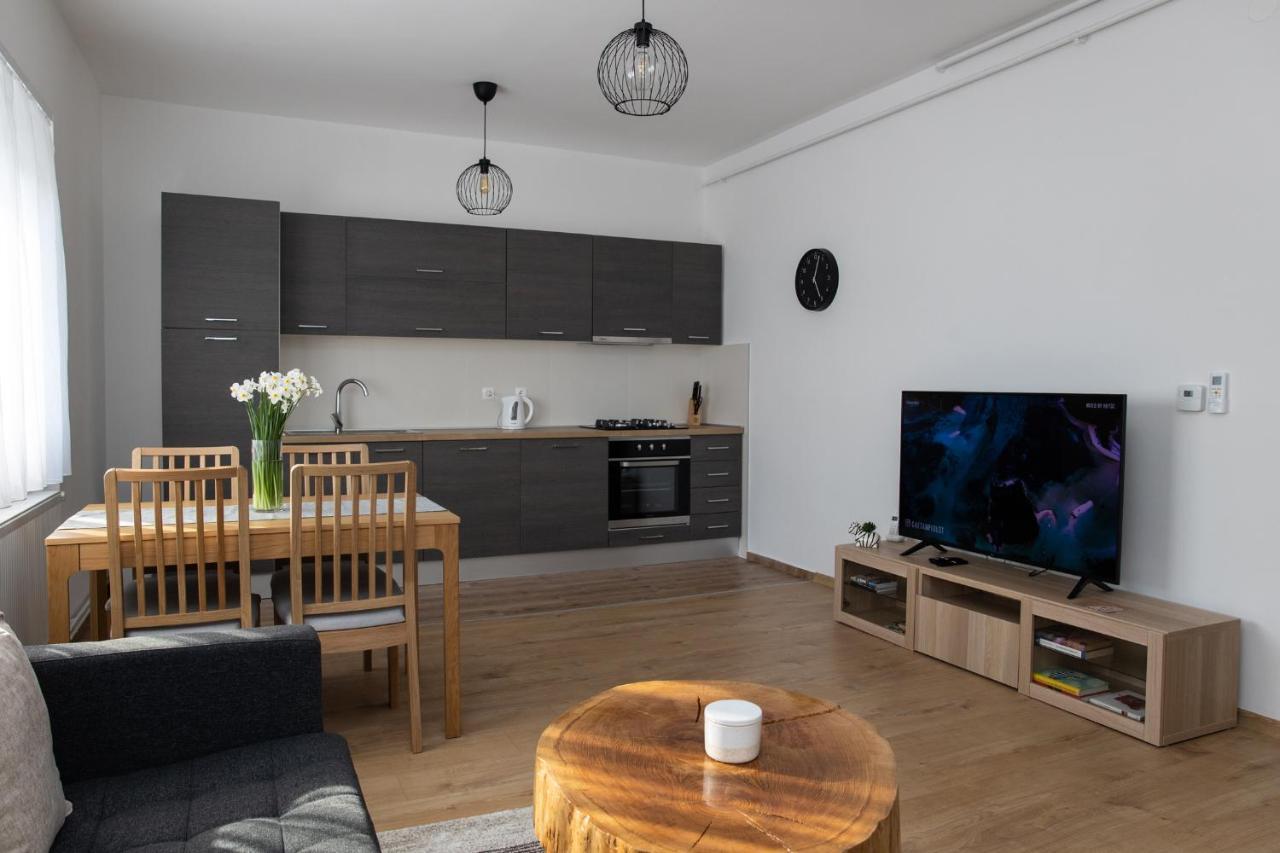 Apartman Ena Bjelovar Exteriör bild
