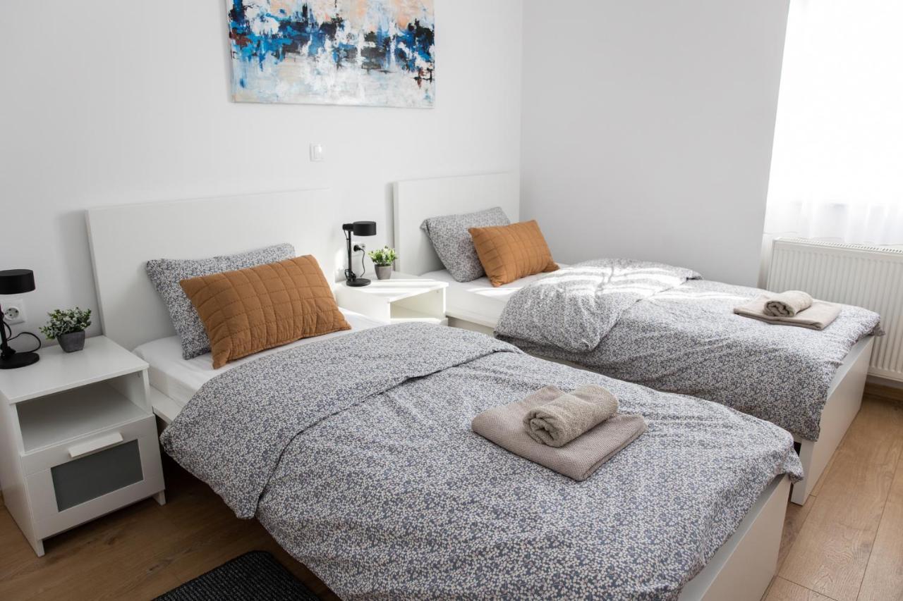 Apartman Ena Bjelovar Exteriör bild